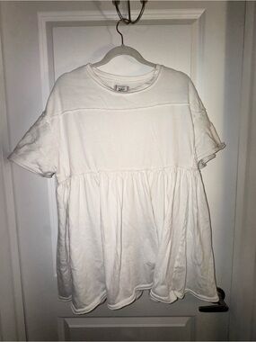 ✨🔵✨ BDG Cream Babydoll Short Sleeve Tunic